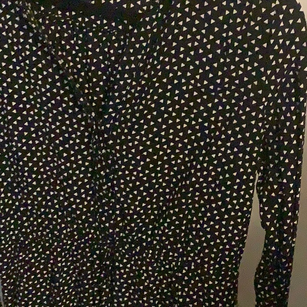 Black and White Triangle Pattern Blouse